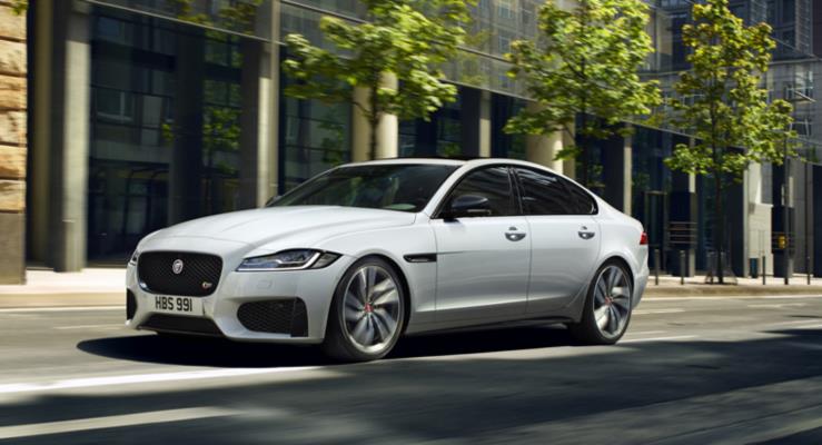 Jaguar ve Land Roverdan Yaz Avantajlar