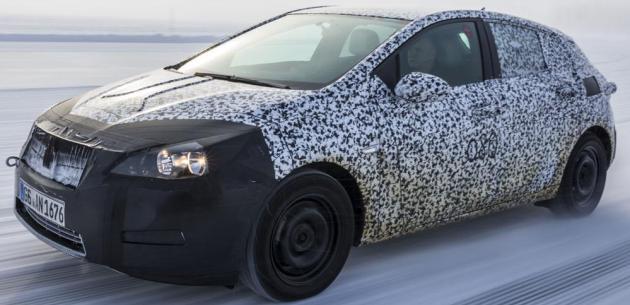 YEN� 2016 OPEL ASTRA'NIN KAMUFLAJSIZ G�R�NT�LER� GEL�YOR