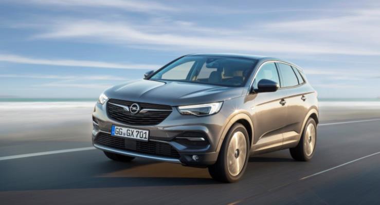 Opel Grandland X yeni 1.5 litre dizel motorla geliyor