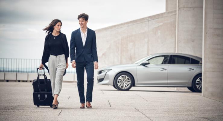 Peugeot, Alcantara detaylara sahip yeni bir anta serisi lanse etti