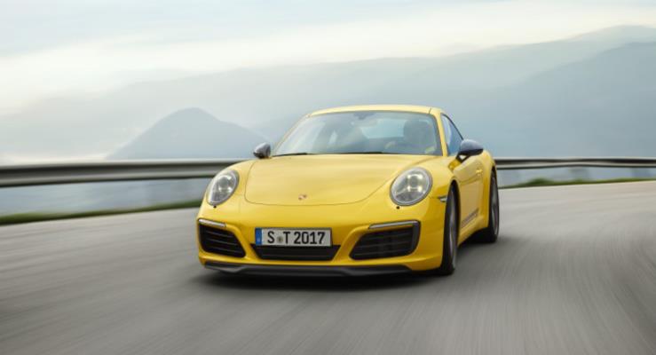 Porsche 911 ailesinin yeni yesi Carrera T