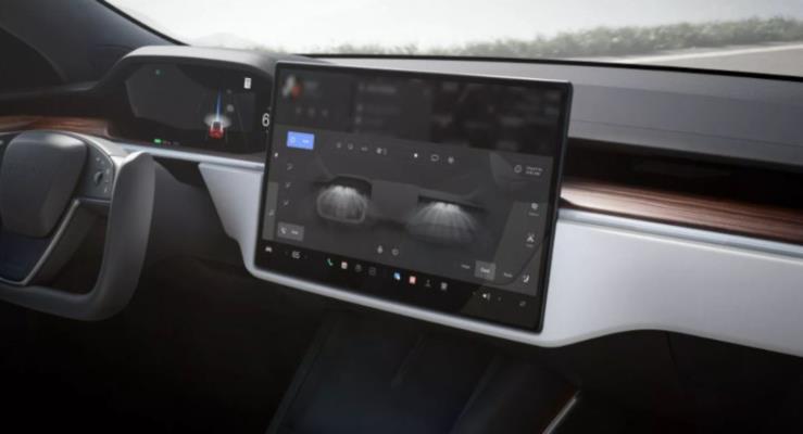Tesla, Yeni Videoya Gre Dner Ekranl Aralar Sunacak
