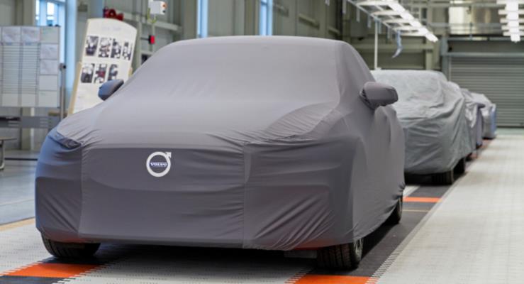 Volvo, 2024'ten tibaren XC60 ve XC90 Arasnda Yer Alacak Bir Elektrikli SUV retecek