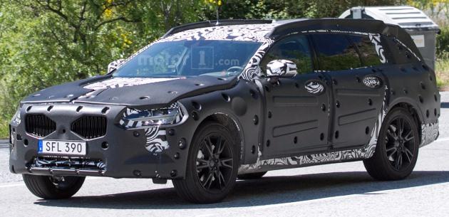 Volvo V90 Cross Country G�r�nt�lendi