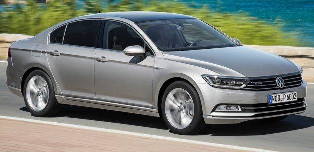 VW PASSAT'DA �K� YEN� MOTOR SE�ENE��