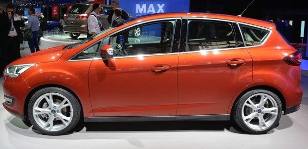 YEN 2015 C-MAX, MAKYAJLI YZYLE PARS'TE