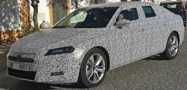 YEN� 2016 SKODA SUPERB �LK KAMUFLAJLI G�R�NT�LER�