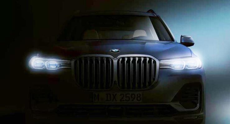 Yeni BMW X7ye ilk bak