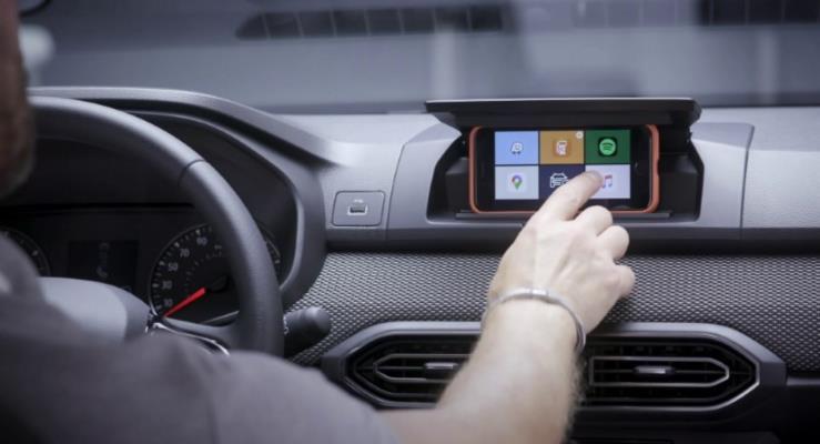 Yeni Dacia Sandero, Akll Telefonunuzu Entegre Bir Bilgi-Elence Sistemine Dntryor 