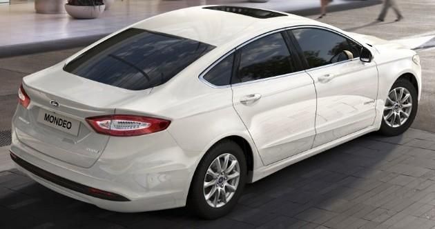 YEN MONDEO EKM'DE AVRUPA'DA SATIA IKIYOR 