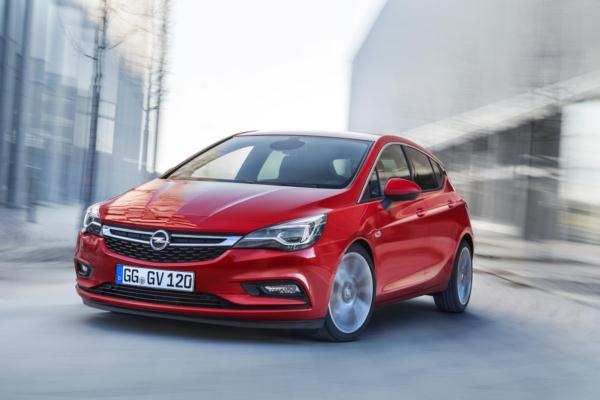 İŞte yenİ 2016 opel astra'nin İlk gÖrÜntÜlerİ