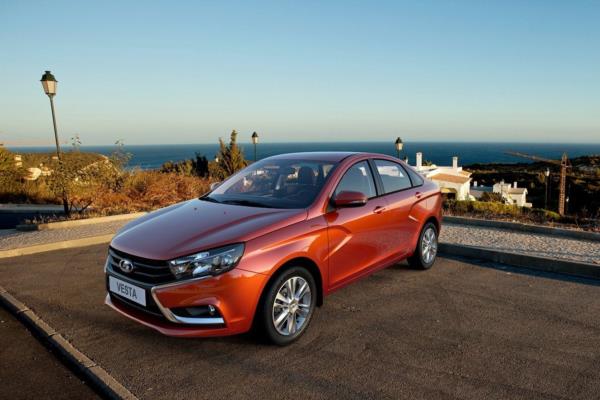 Lada vesta liftback