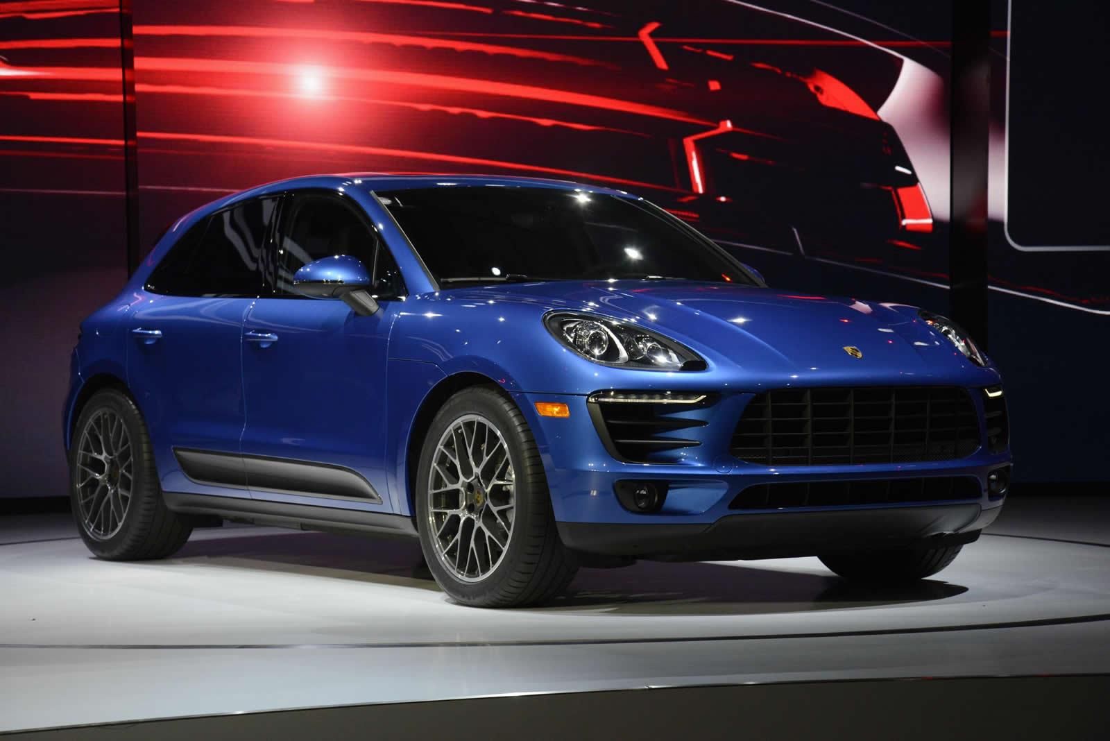 YEN PORSCHE MACAN LOS ANGLES TANITIM RESM GALERS