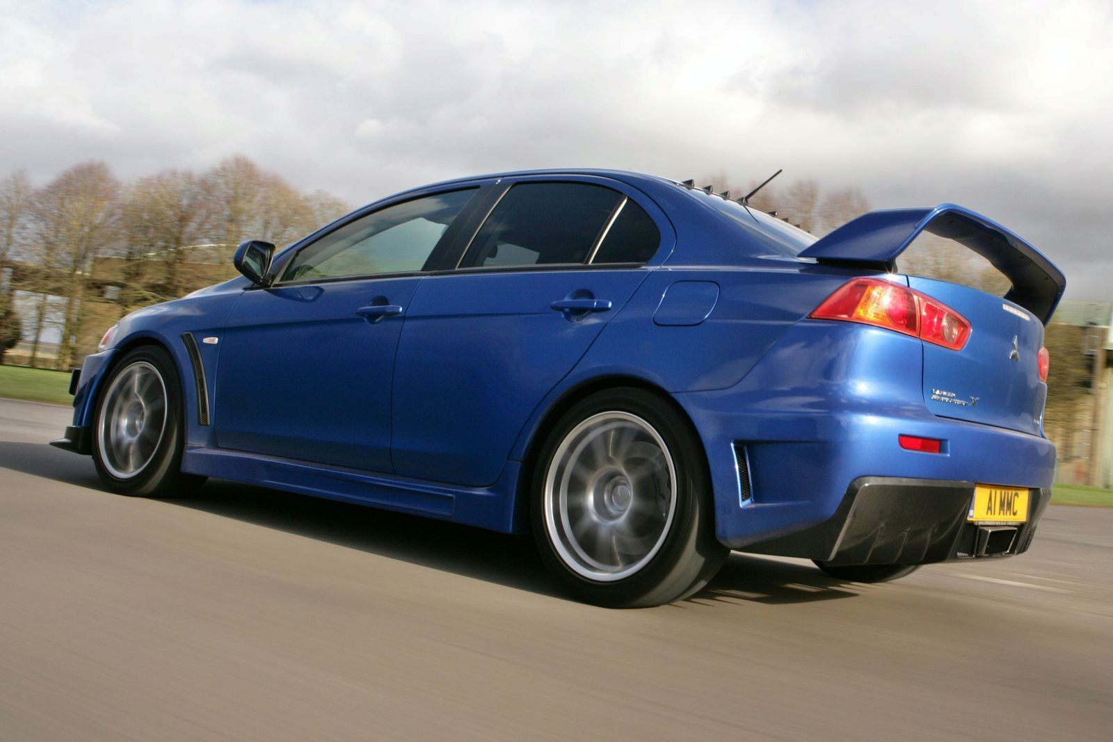 MTSUBSH LANCER EVO X GALER