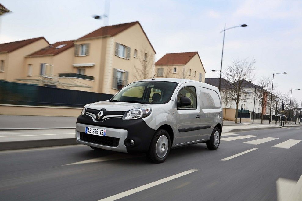 YEN MAKYAJLI RENAULT KANGOO GALER