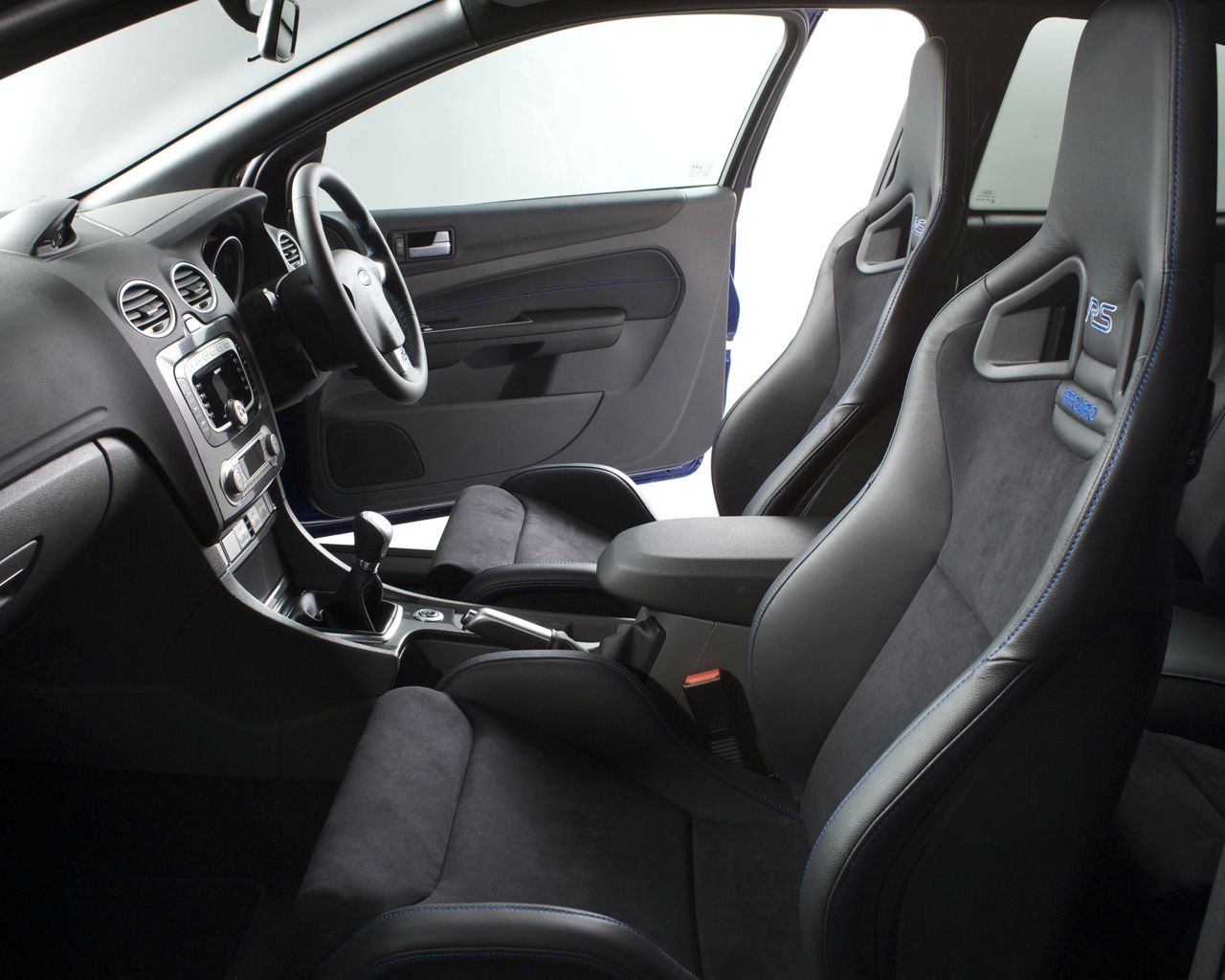 FORD FOCUS RS (2009) GALER