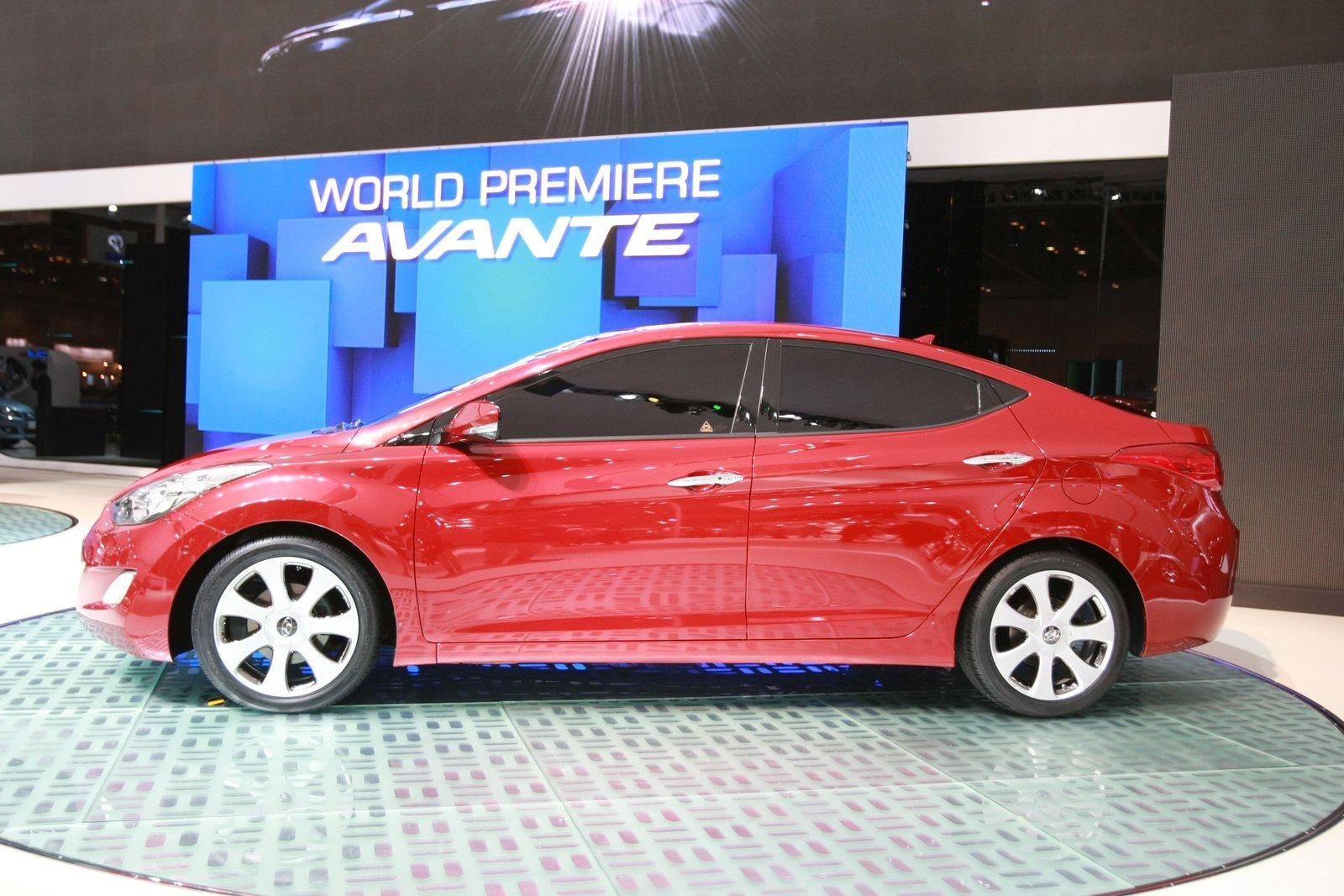 HYUNDA ELANTRA (2011) GALER