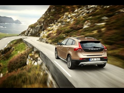 VOLVO V40 CROSS COUNTRY GALER