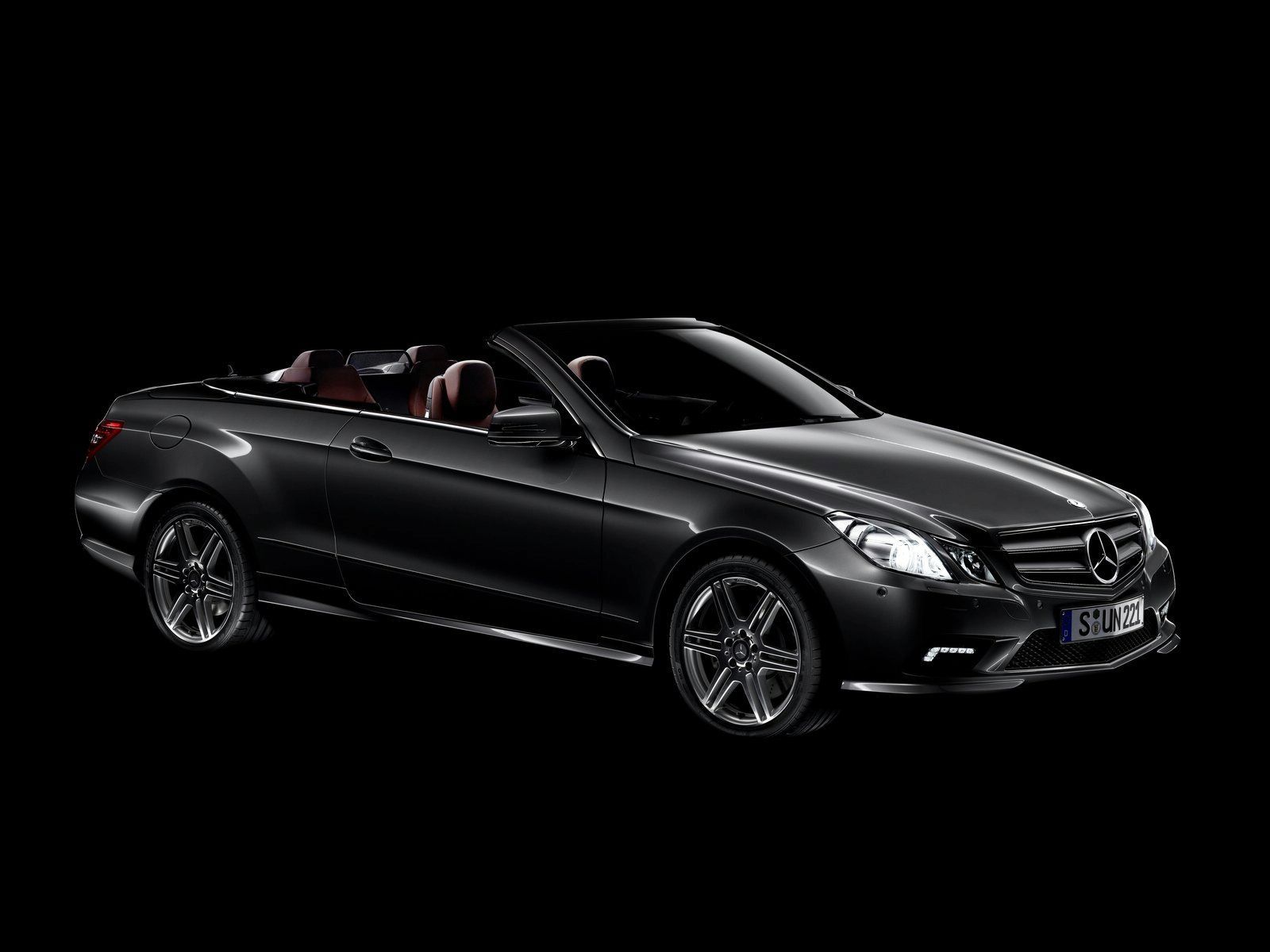 MERCEDES E CONVERTIBLE (2010) GALER