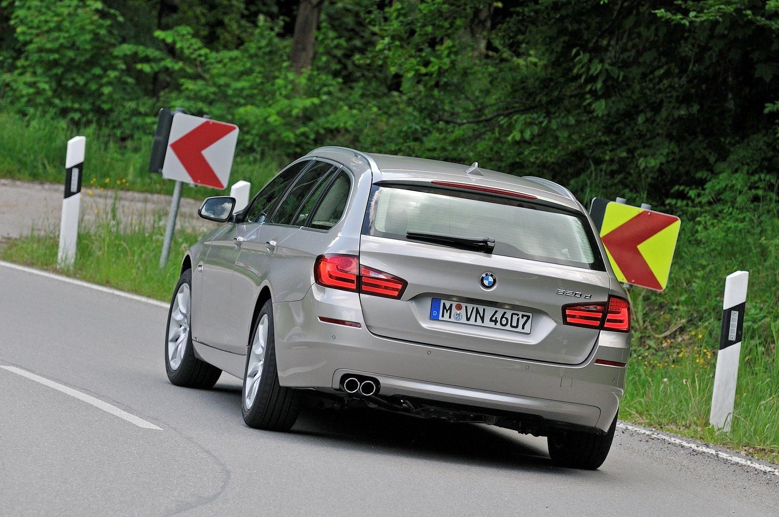 BMW 5 TOURING GALER