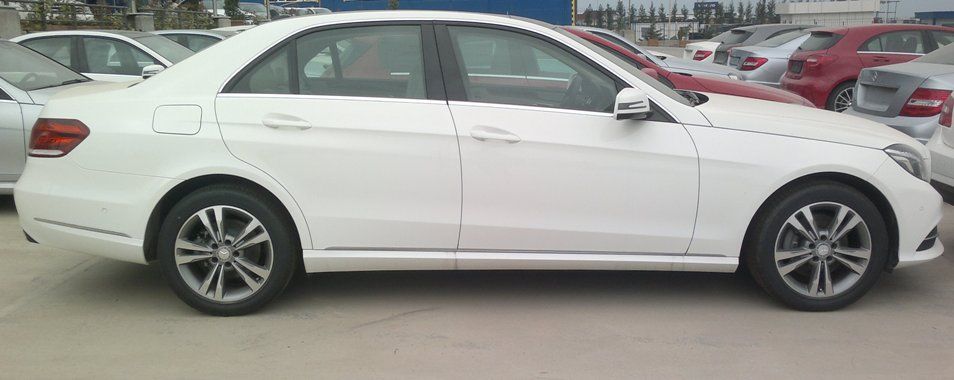 YEN MAKYAJLI 2013 MERCEDES E SERS SATITA GALER