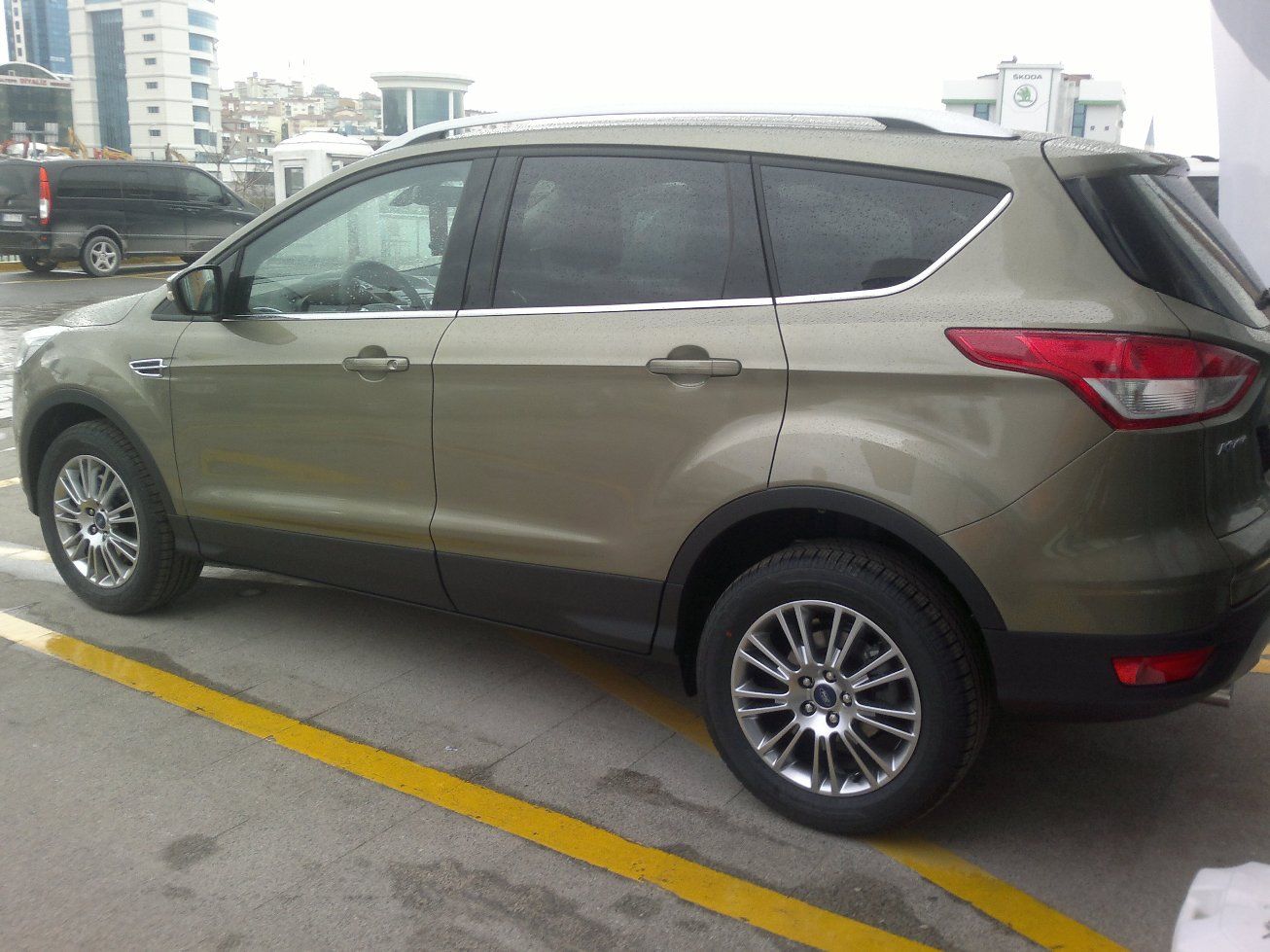 YEN (2013) FORD KUGA 1.6 ECOBOOST GALER