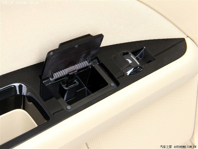 YEN (2014) FORD MONDEO N'DE SATITA RESM GALERS