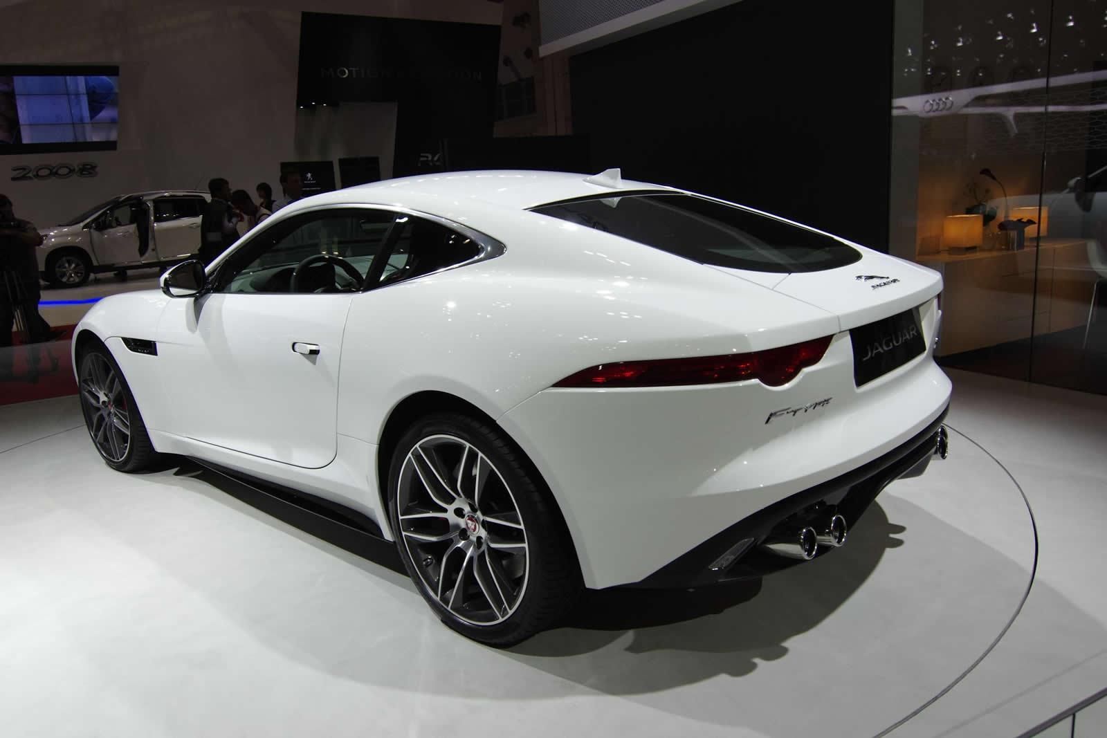 JAGUAR F-TYPE COUPE R RESM GALERS
