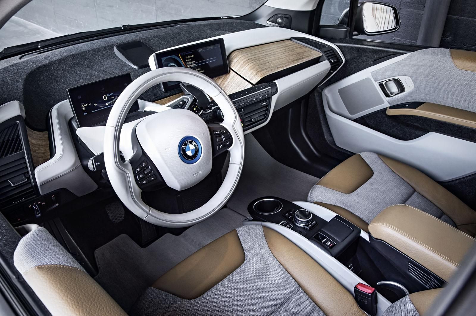 YEN BMW 3 DETAYLARI RESM GALERS