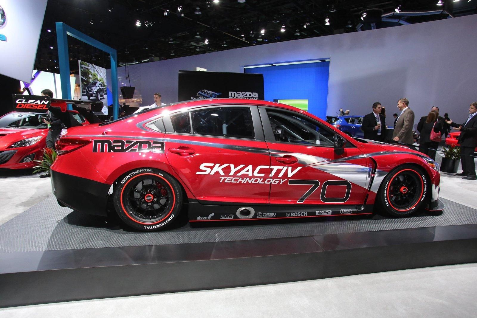 MAZDA SKYACTIV-D RAC�NG GALER�