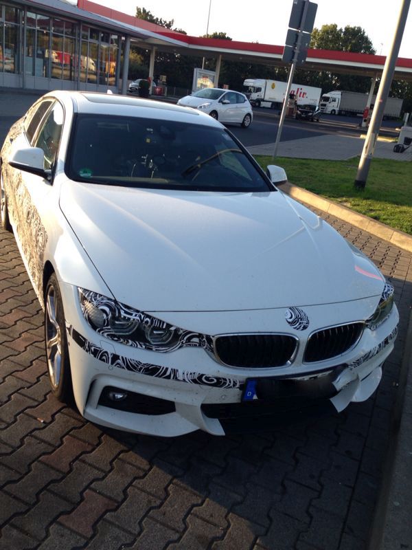 YEN BMW 4 SERS GRAN COUPE KAMUFLAJLI RESM GALERS