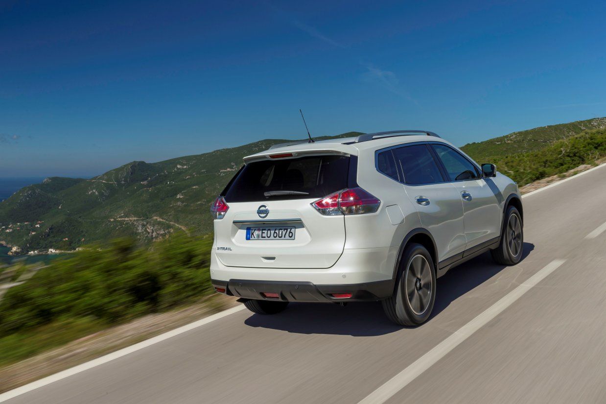 YEN NSSAN X-TRAL 1.6 DCI XTRONIC DETAYLI RESM GALERS