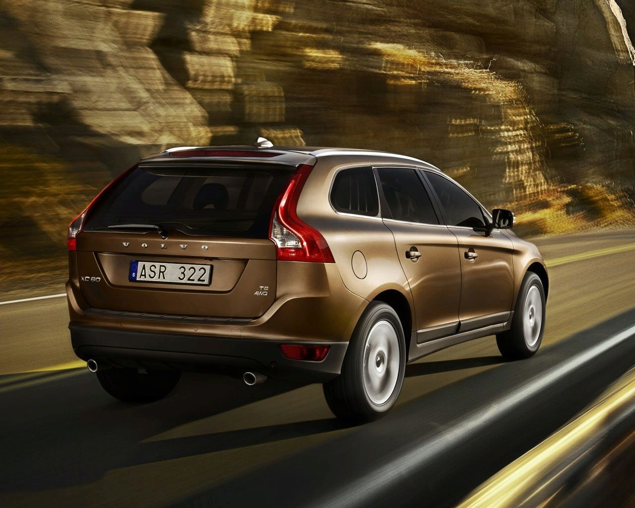 VOLVO XC60 (2009) GALER