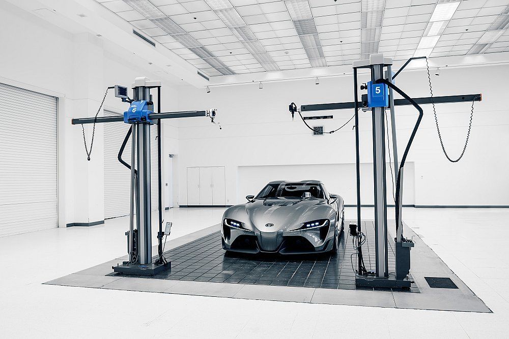 TOYOTA FT-1 MCCALLS MOTORWORKS KONSEPT RESM GALERS