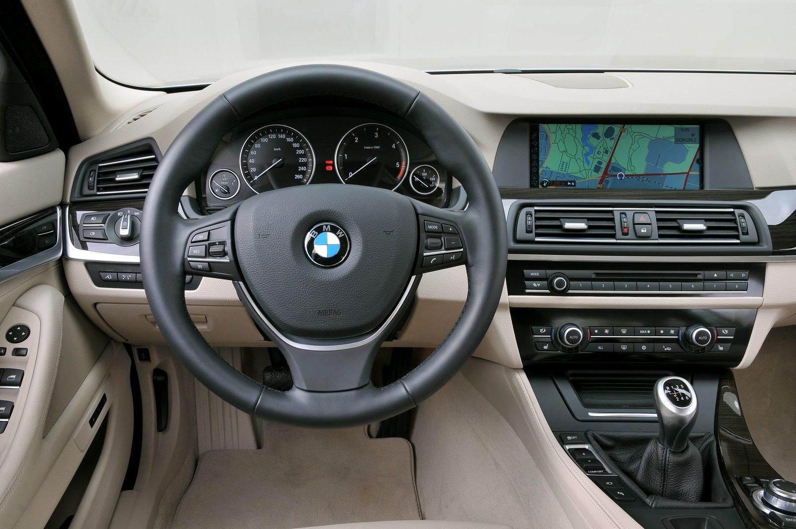 BMW 5 TOURING GALER