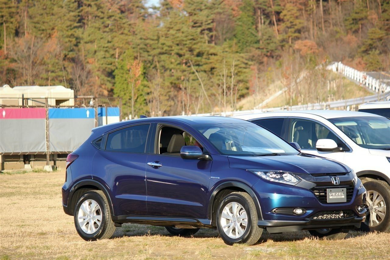 YEN HONDA VEZEL JAPONYA'DA SATITA RESM GALERS