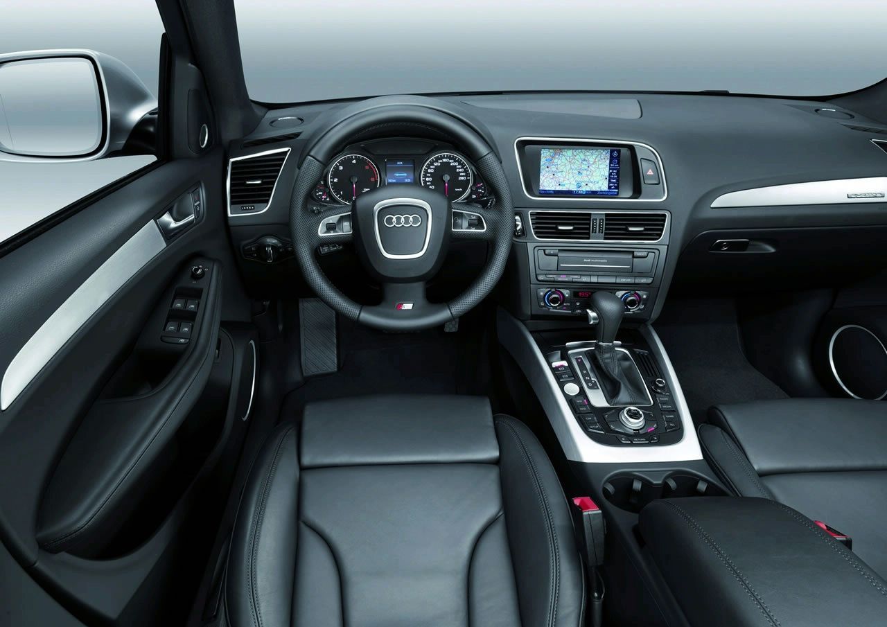 AUD Q5 (2009) GALER