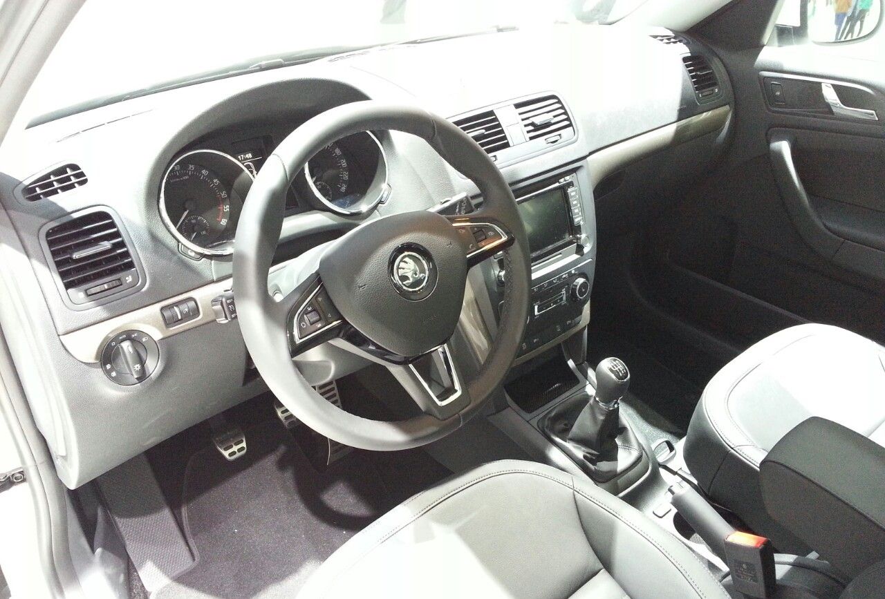 YEN� SKODA YET� FRANKFURT LANSMAN RES�M GALER�S�