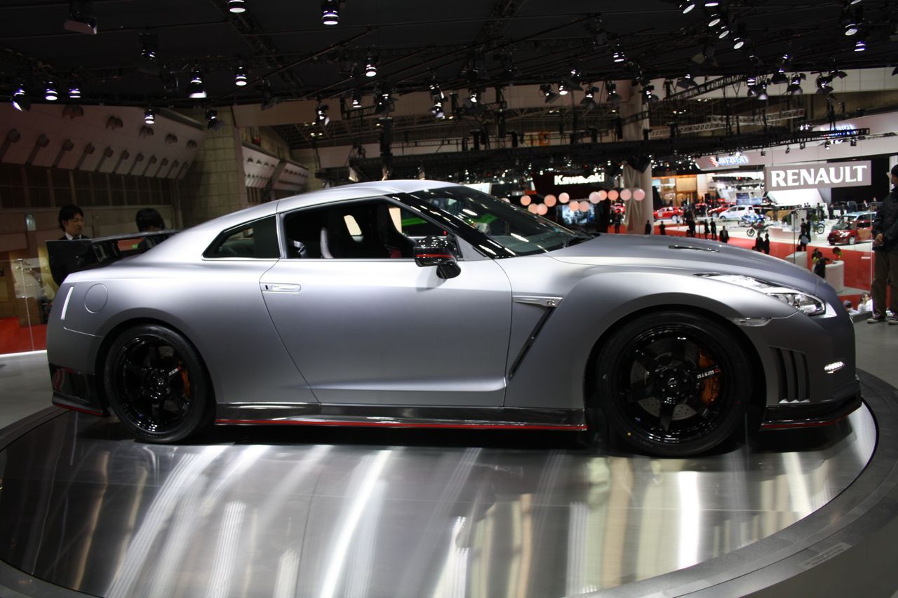 NSSAN GT-R NSMO RESM GALERS