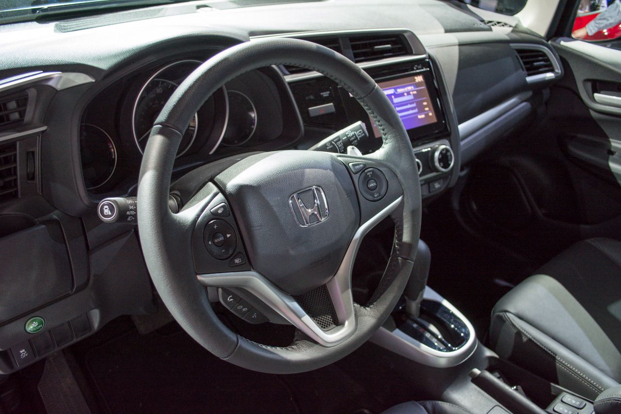 YEN HONDA JAZZ/FT DETROT RESM GALERS