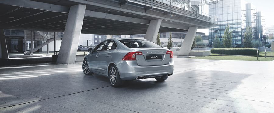 YEN MAKYAJLI 2014 VOLVO S60 GALER (2)