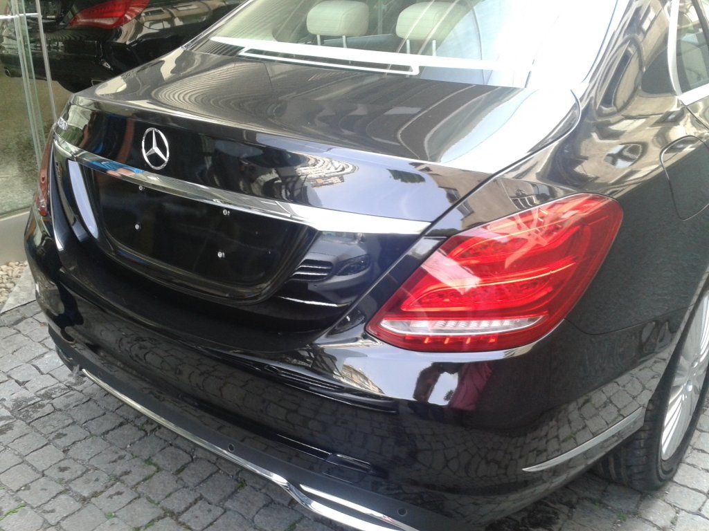 YEN MERCEDES C SERS EXCLUSIVE TRKYE'DE RESM GALERS