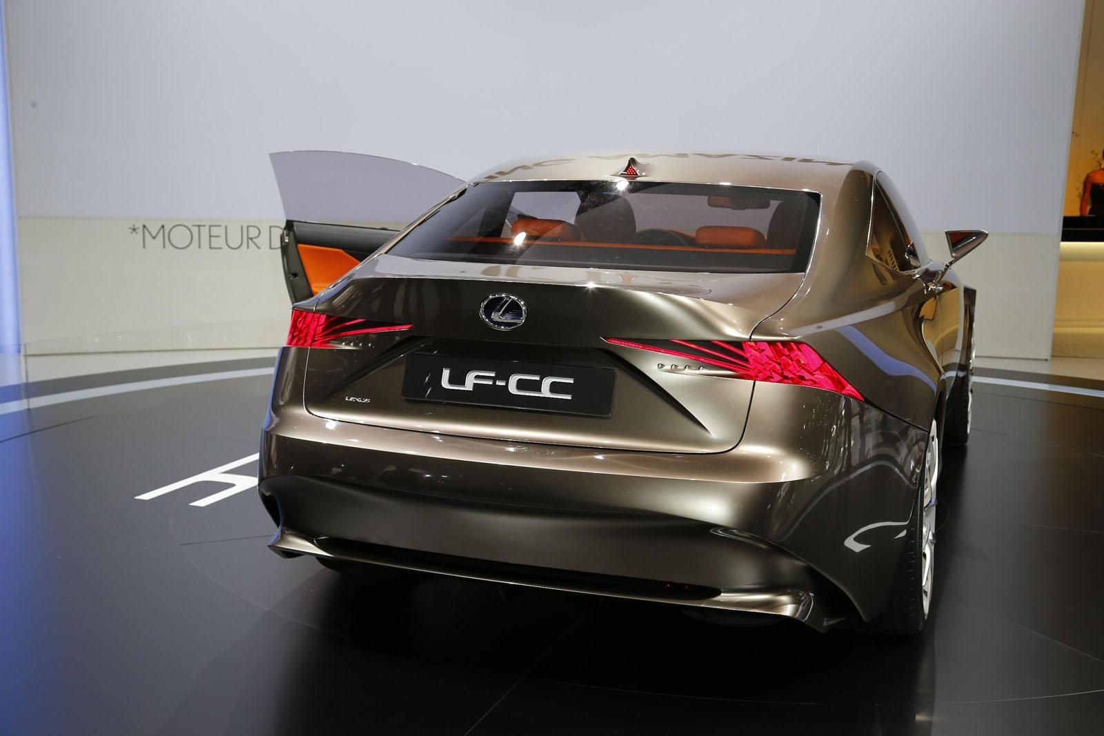 LEXUS LF CC GALER