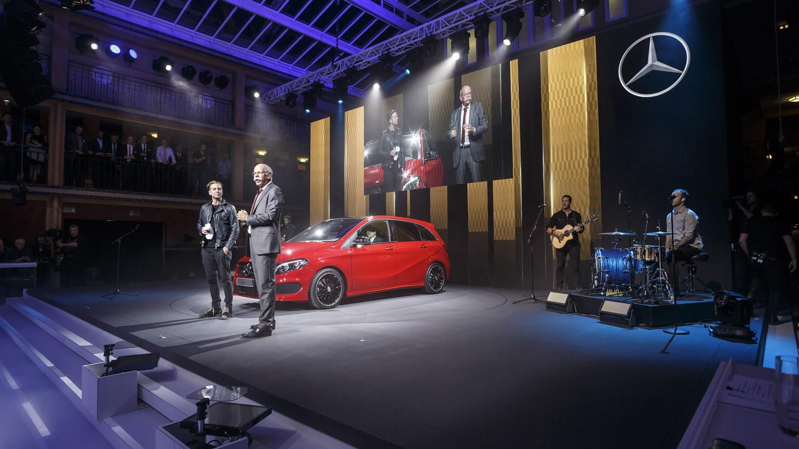 YEN� 2015 MERCEDES B SER�S� PAR�S FUARI RES�MLER�