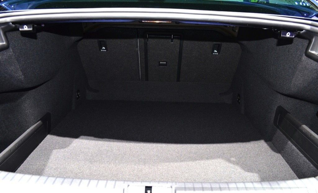 YEN� 2015 VW PASSAT PAR�S FUARI RES�MLER�