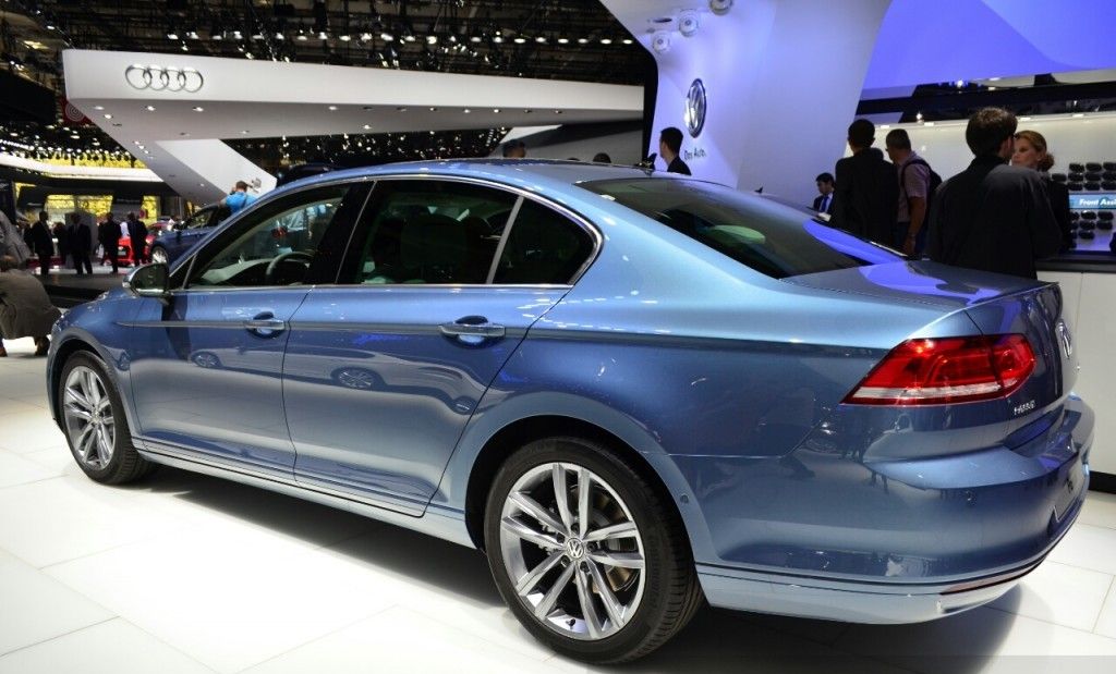 YEN� 2015 VW PASSAT PAR�S FUARI RES�MLER�