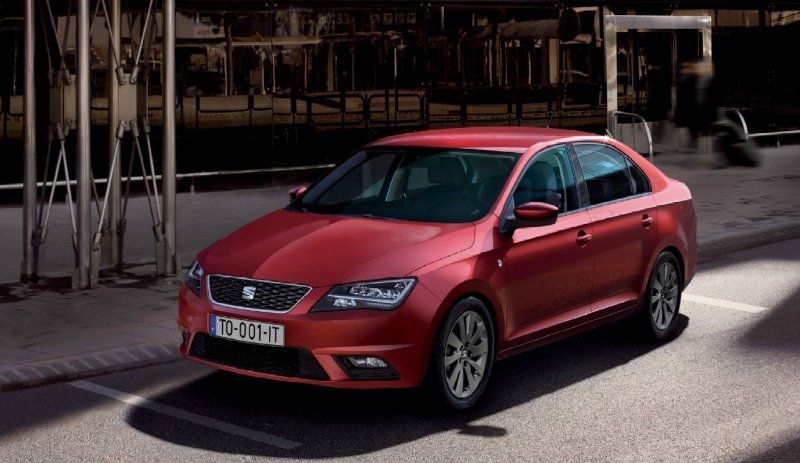 YEN� 2015 HAF�F MAKYAJLI SEAT TOLEDO RES�MLER�