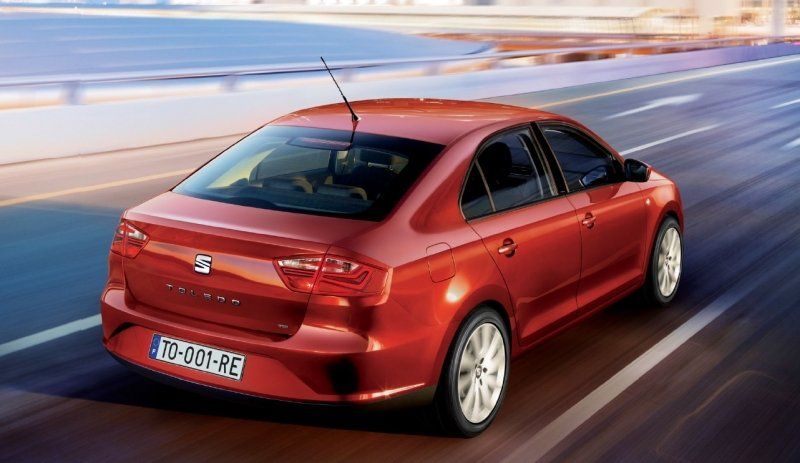 YEN� 2015 HAF�F MAKYAJLI SEAT TOLEDO RES�MLER�