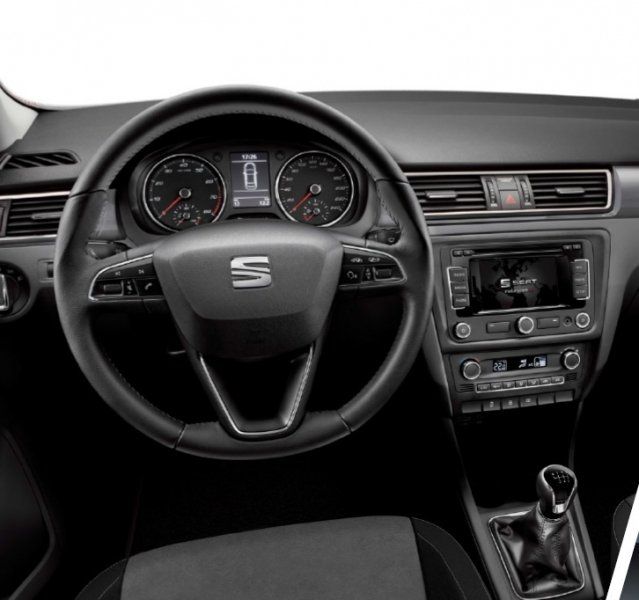 YEN� 2015 HAF�F MAKYAJLI SEAT TOLEDO RES�MLER�