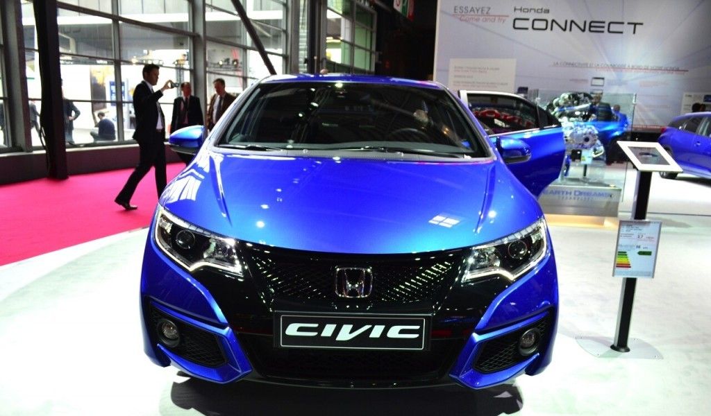 YEN� 2015 HONDA C�V�C HATCHBACK PAR�S RES�M GALER�S�